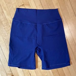 Kamo Fitness Serenity Bike Shorts Size Medium
